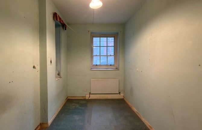 Lot Image