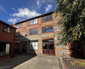 Property for Auction in East Anglia - 12A Aldiss Court, High Street, Dereham, Norfolk NR19 1TS