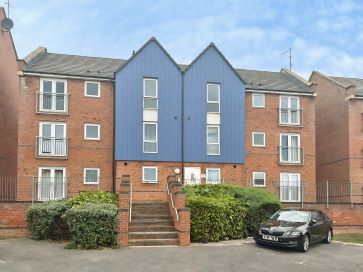 Property for Auction in Coventry & Warwickshire - Apartment 1, Waterways House, 3 Quayside Court, Coventry, West Midlands CV1 4NH