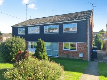 Property for Auction in Coventry & Warwickshire - 68 Cornwallis Road, Bilton, Rugby, Warwickshire CV22 7HN