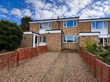 Property for Auction in Northants, Beds & Bucks - 18 The Willows, Little Harrowden, Wellingborough, Northamptonshire NN9 5BJ