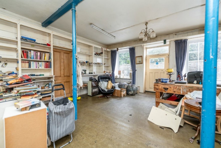 Lot Image