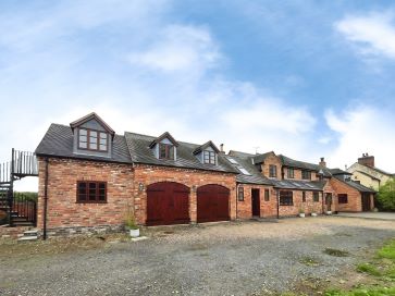 Property for Auction in Coventry & Warwickshire - 21 Leather Mills Lane, Hartshill, Nuneaton CV10 0RX