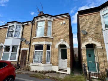 Property for Auction in Hull & East Yorkshire - 70 Goddard Avenue, Hull, East Yorkshire, HU5 2BA