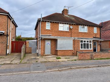 Property for Auction in Northants, Beds & Bucks - 50 Talbot Road, Rushden, Northamptonshire NN10 9NS