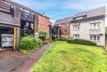 Property for Auction in North West - 57 The Paddock, Fulwood, Preston, Lancashire PR2 8GL