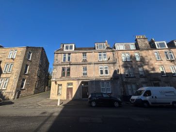 Property for Auction in Scotland - 3/2, 24 South Street, Greenock, Inverclyde PA16 8UE