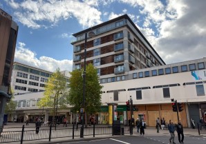 Property for Auction in London - 31 Middlesex House, 4 Mercer Walk, Uxbridge, Hillingdon, UB8 1GH