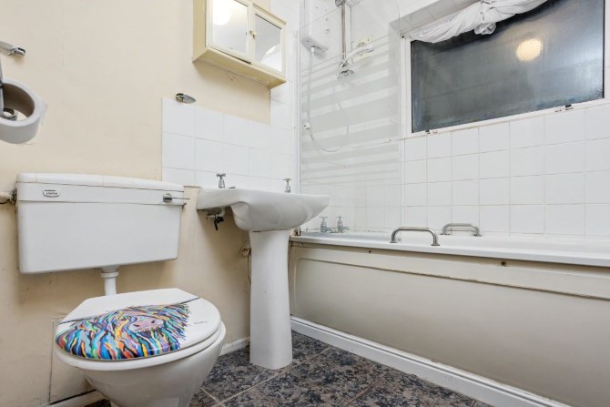 Lot Image