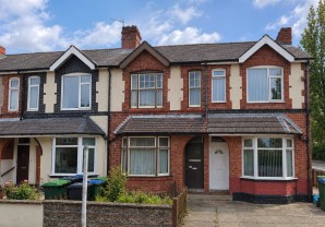 Property for Auction in London - 3 Seymour Road, Oldbury, West Midlands, B69 4EP