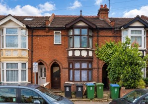 Property for Auction in London - 35 Whippendell Road, Watford, Hertfordshire, WD18 7LY