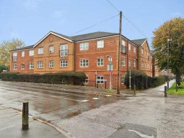 Property for Auction in Coventry & Warwickshire - 18 Vernons Mews, Black-A-Tree Road, Nuneaton, Warwickshire CV10 8DZ