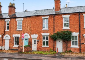 Property for Auction in London - 83 Shipston Road, Stratford-upon-Avon, Warwickshire, CV37 7LW