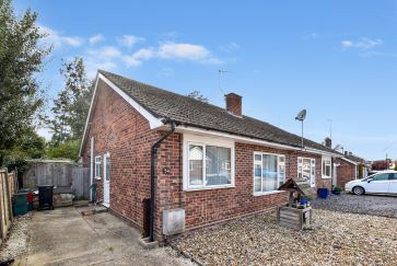 Property for Auction in East Anglia - 54 Ramplings Avenue, Clacton-On-Sea, Essex CO15 4BX