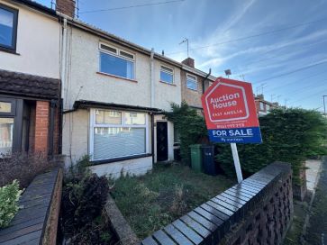Property for Auction in East Anglia - 6 Methuen Avenue, Gaywood, King's Lynn, Norfolk PE30 4BN